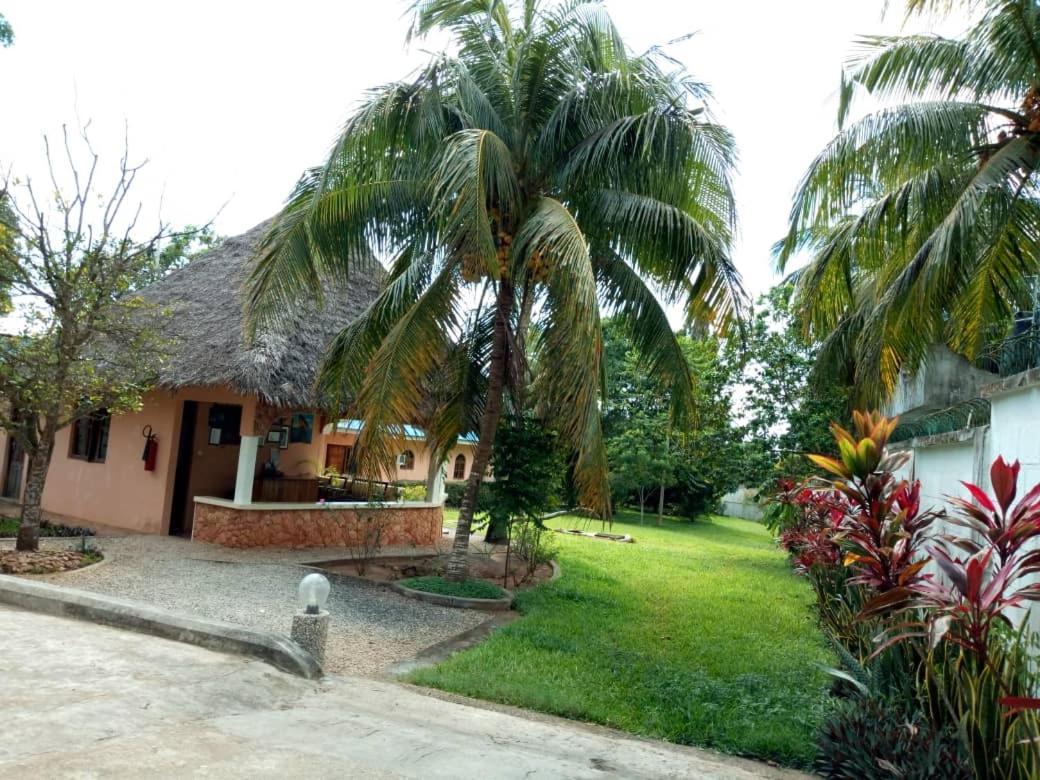 Safina Resort ザンジバルシティ エクステリア 写真